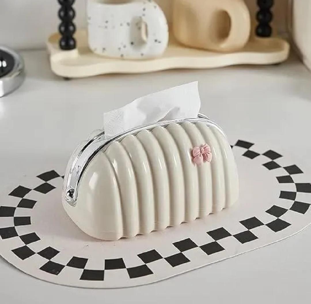Elegant Shell-Style Tissue Box Holder – Decorative Tissue Dispenser
