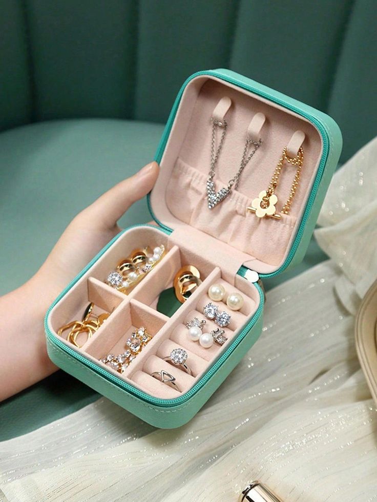Portable Mini Jewelry Organizer Box