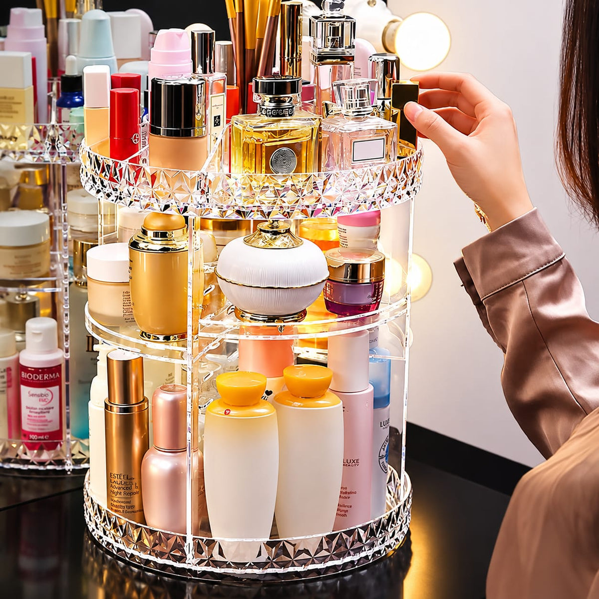 360° Rotatable Diamond Pattern Cosmetic Storage Box