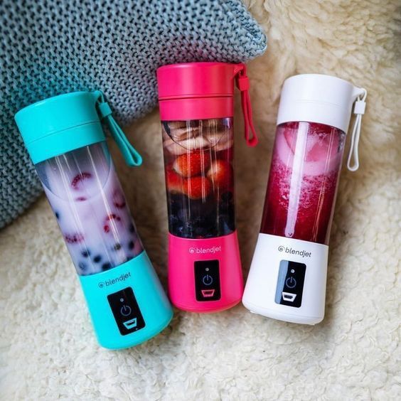 Portable 6 Blade Rechargeable Electric Juicer